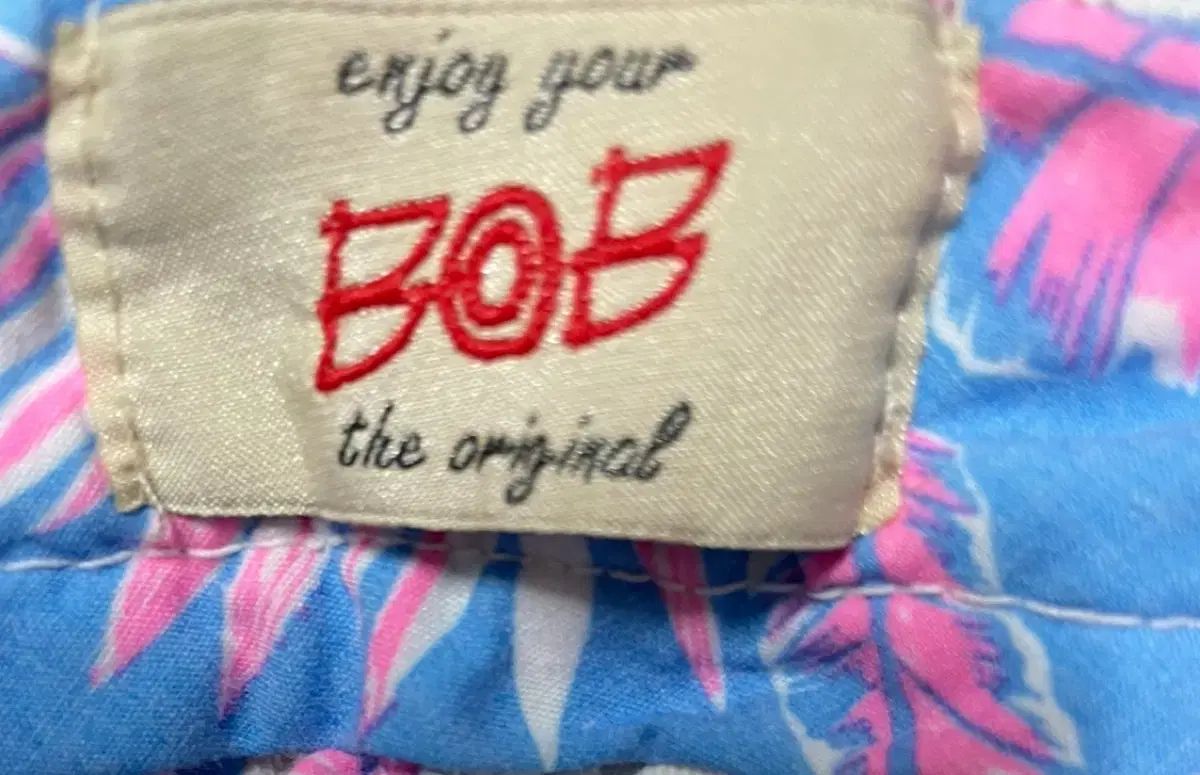 【雷市場（ポンジャン）商品韓国直送】 新品 BoB イタリア ブランド コットンパンツ