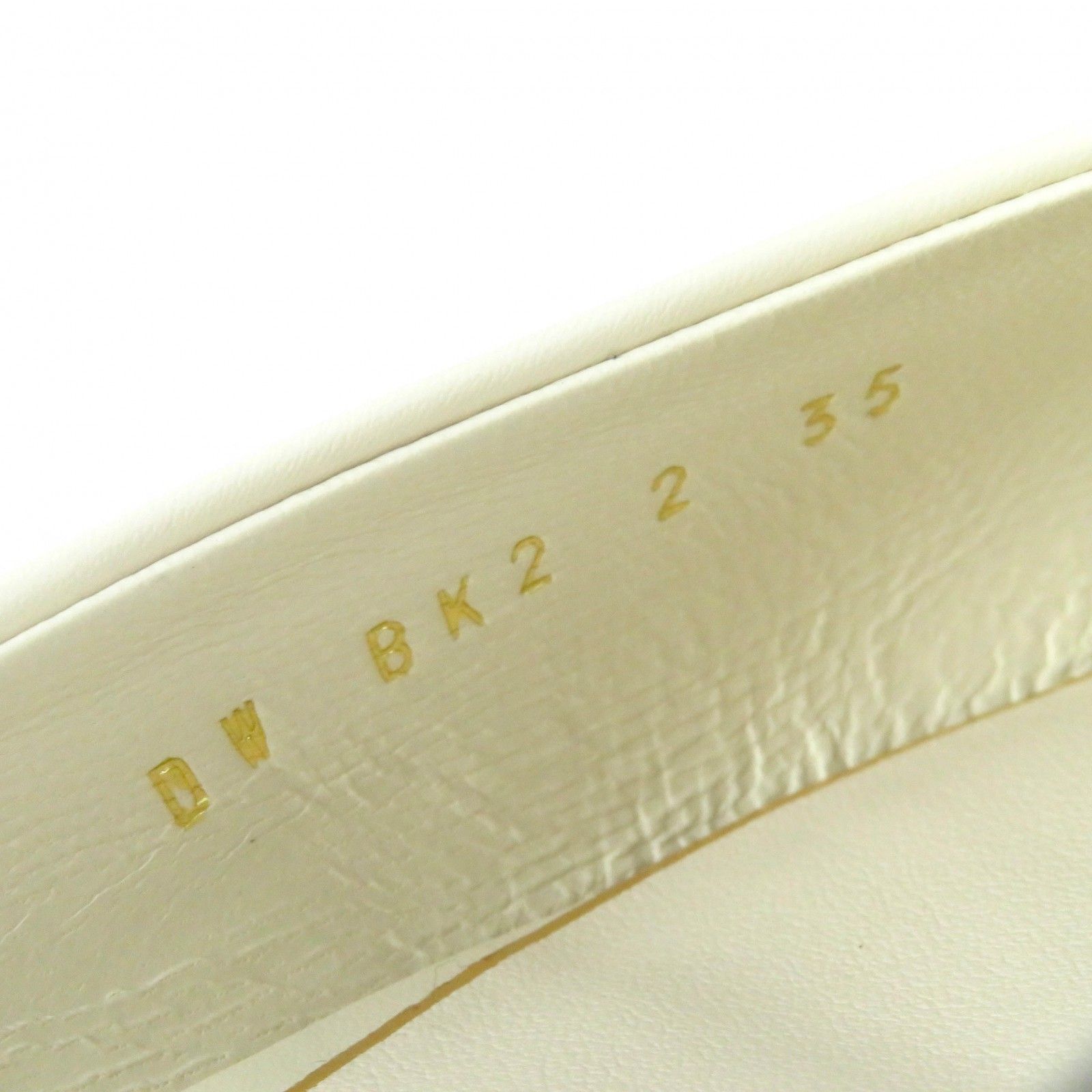 未使用品△VALENTINO ヴァレンティノ レザー ロックスタッズ ローマン 