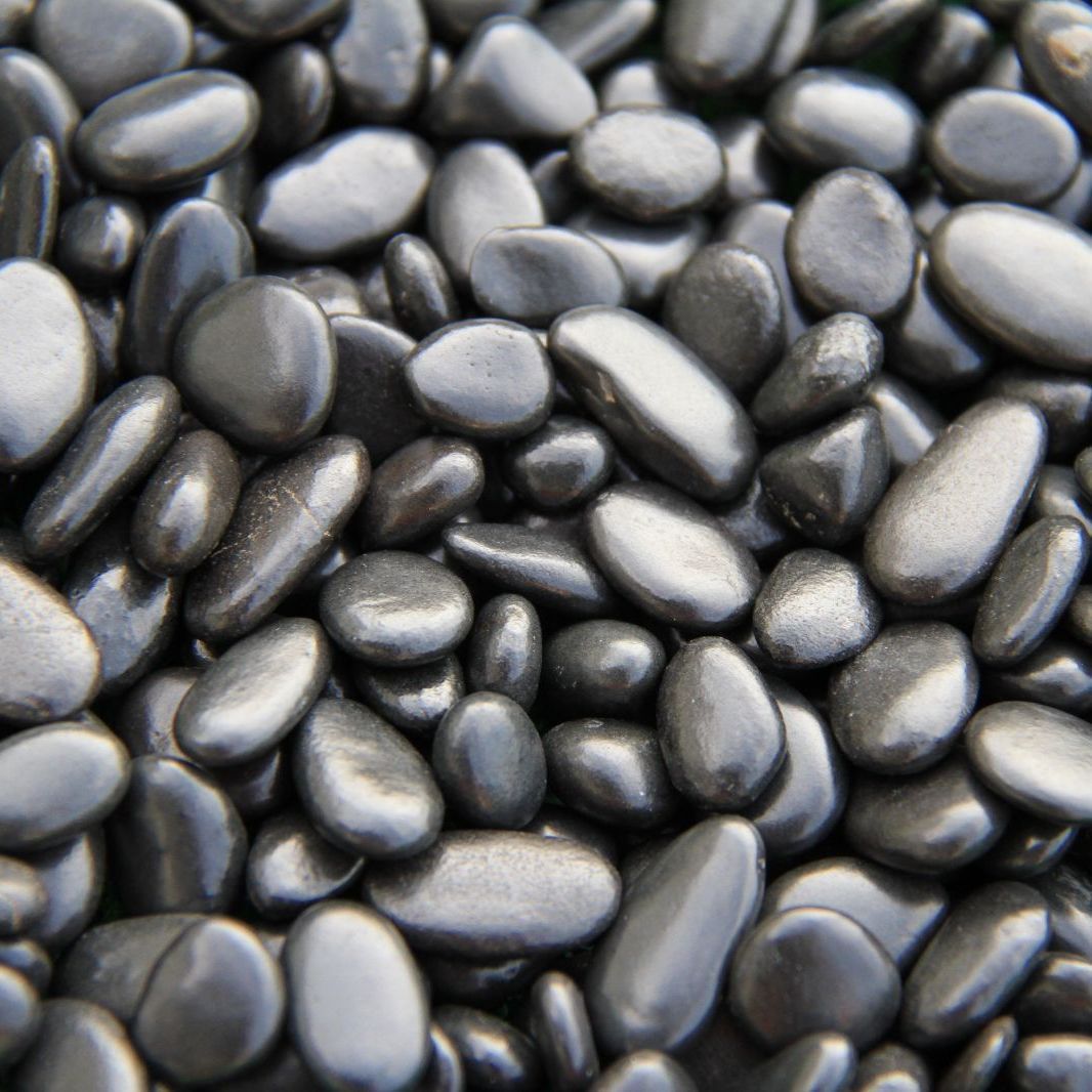 砂利石 黒玉砂利