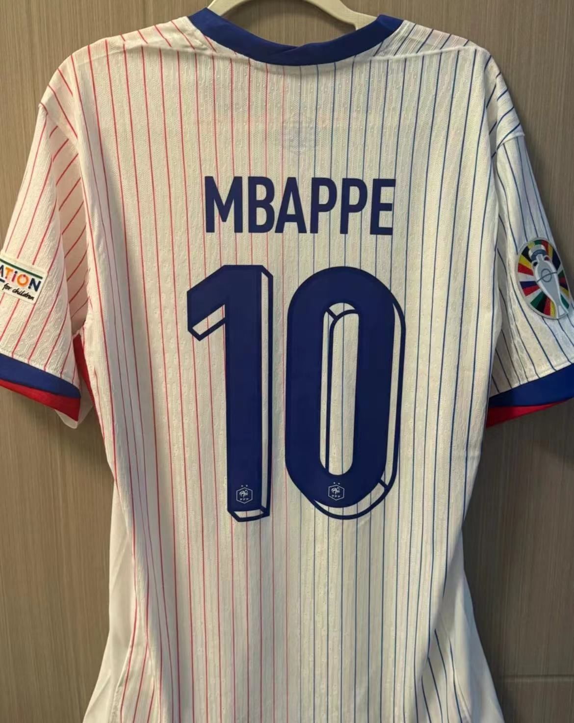 送料無料 百貨店 フランス代表 10ムバッペ MBAPPE エムバペ ユニフォーム ウェア