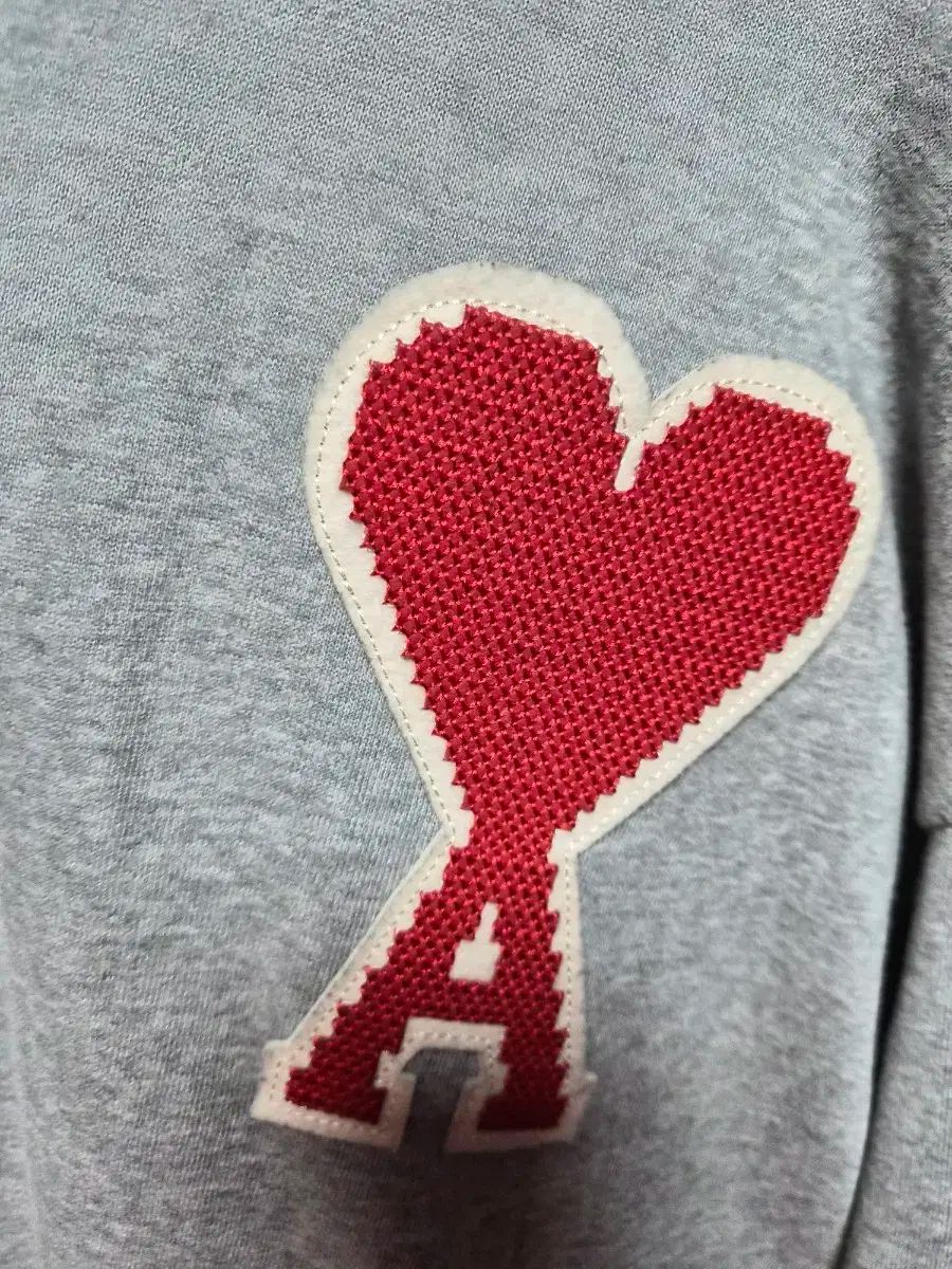 アミ ハート ロゴ刺繍 スウェット AMI アミ Paris 通販ファッション