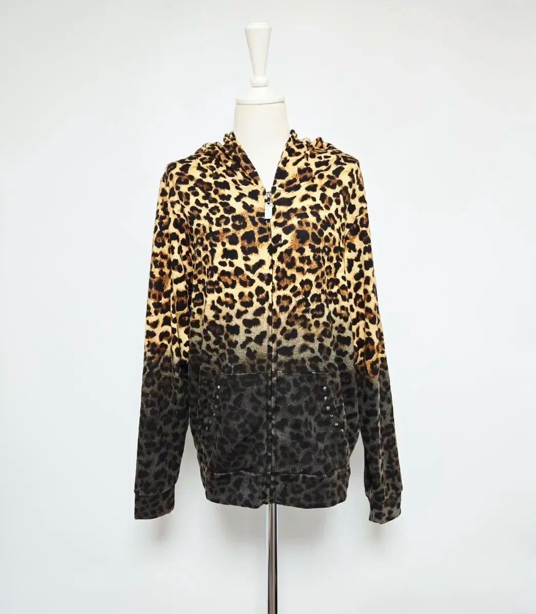 dig deep ディグディープ レオパード スタッズ ジップアップパーカー フード付き