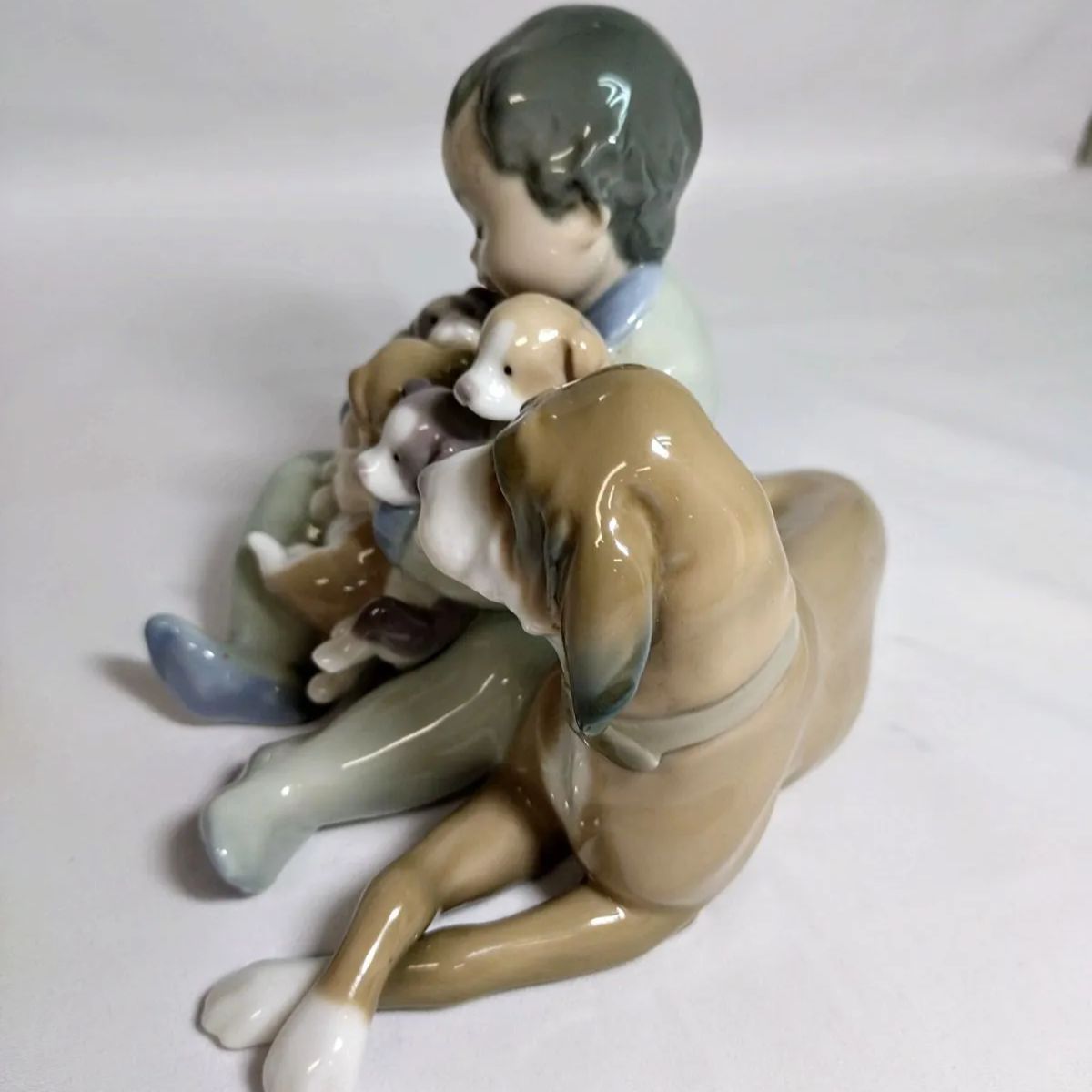 希少・美品】リヤドロ 《みんなお友達》5456 フィギュリン 《NO