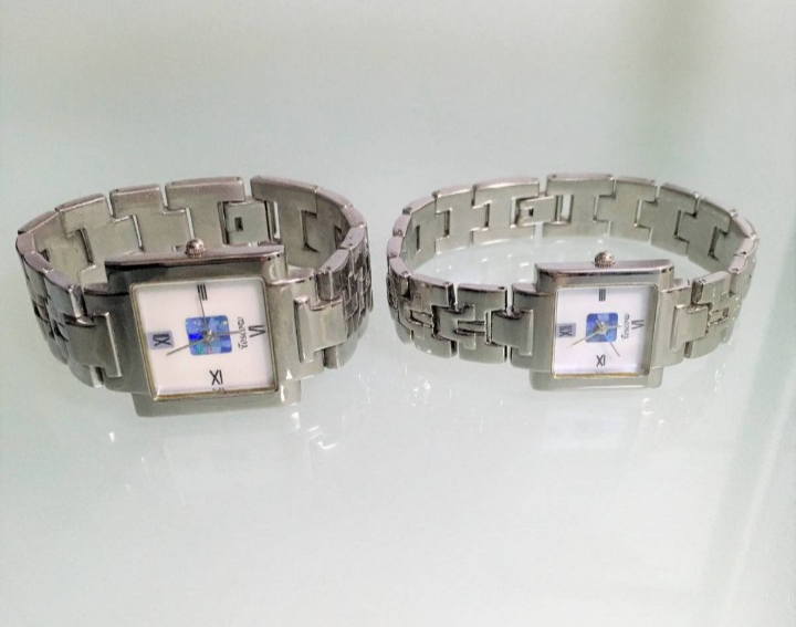 ☆稼動 良品☆TOSCOW トスコウ☆ペアウォッチ☆オパール×ホワイトシェル文字盤☆クオーツ☆メンズ/レディース腕時計☆ - メルカリShops