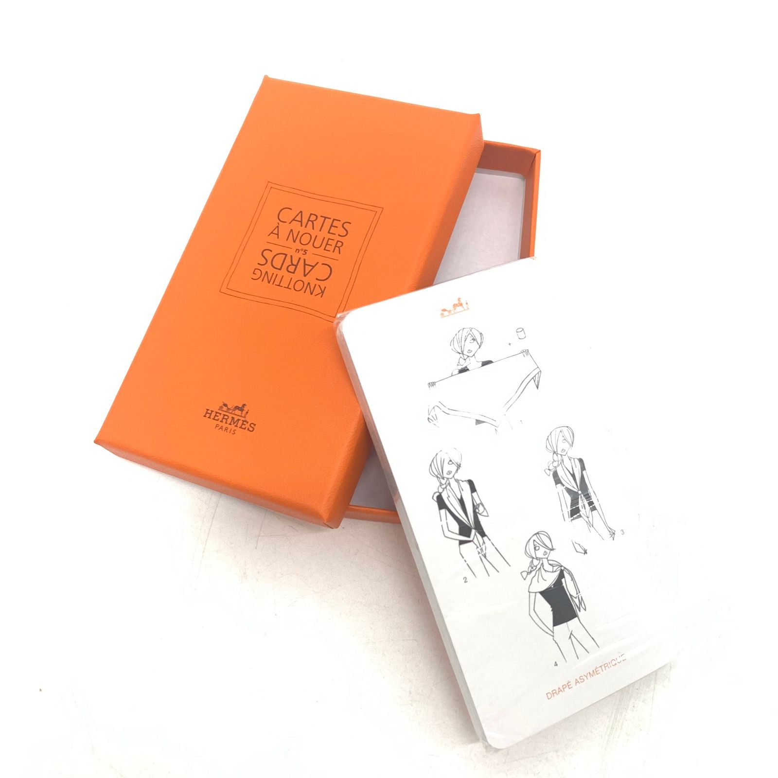 値下げHERMES カレ90《La Marine en Bois》シルクスカーフ HERMES 【箱付き】 エルメス シルク カレ90 La Marine en Bois