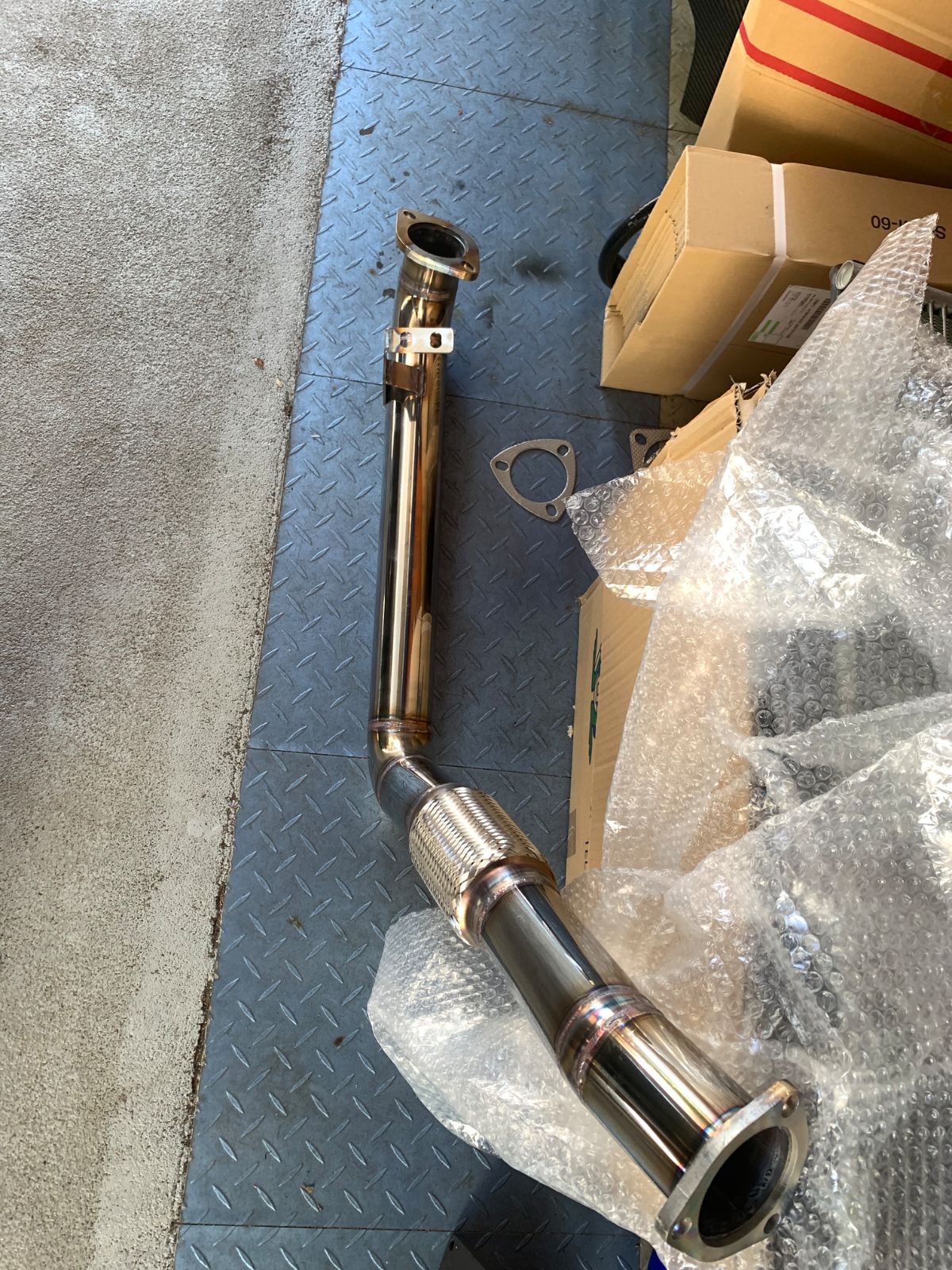 マフラーにも装置ok