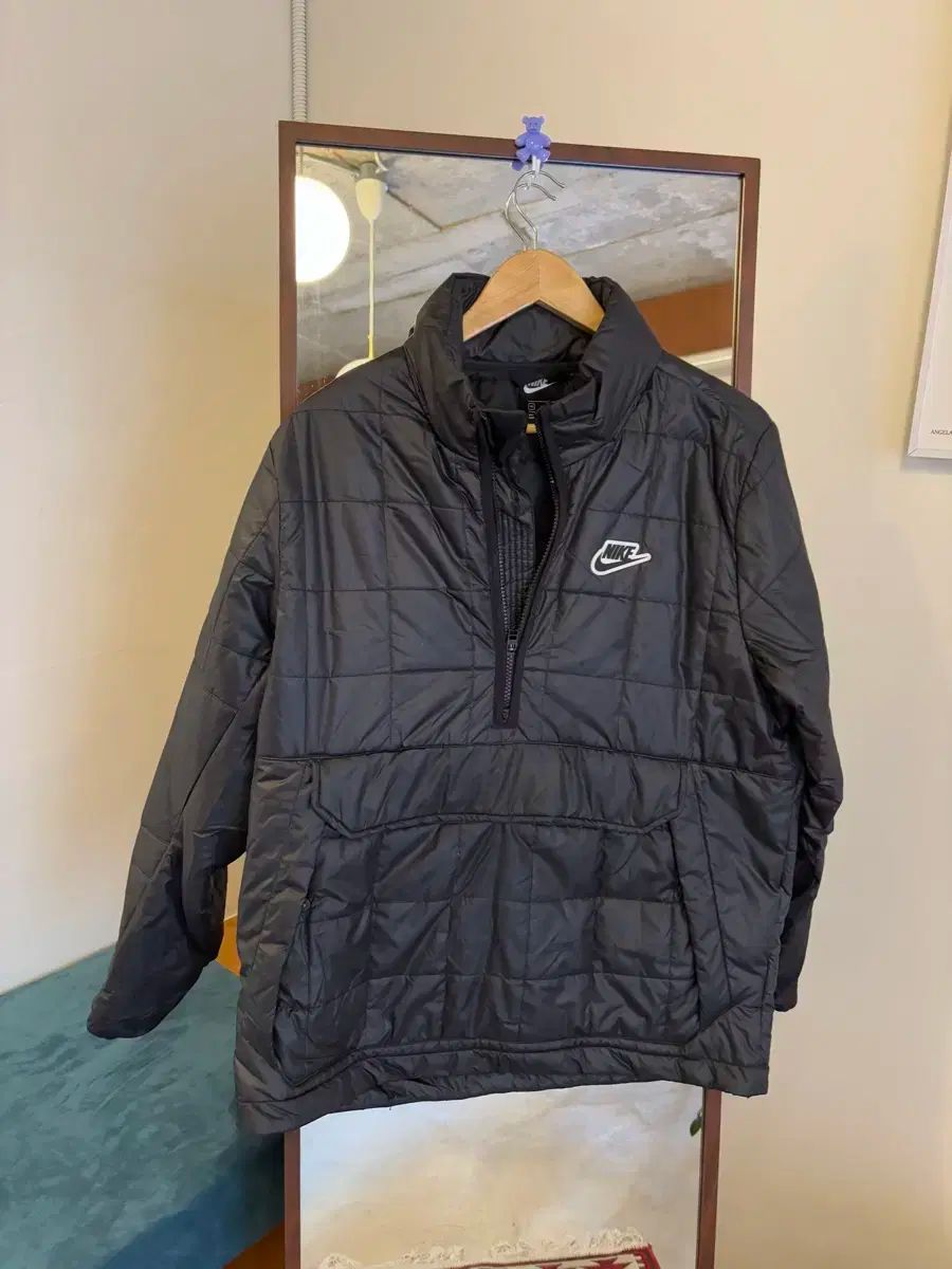 Nike(ナイキ） アノラックパッド入りジャケット