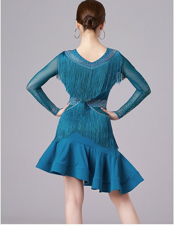 ワンピース 透け感