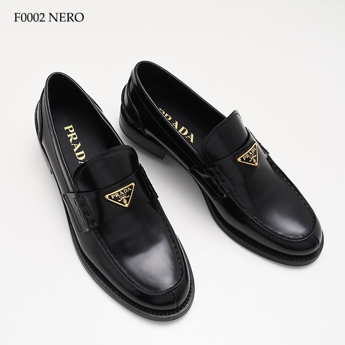 PRADA プラダ ブラッシュド レザー ローファー - メルカリ