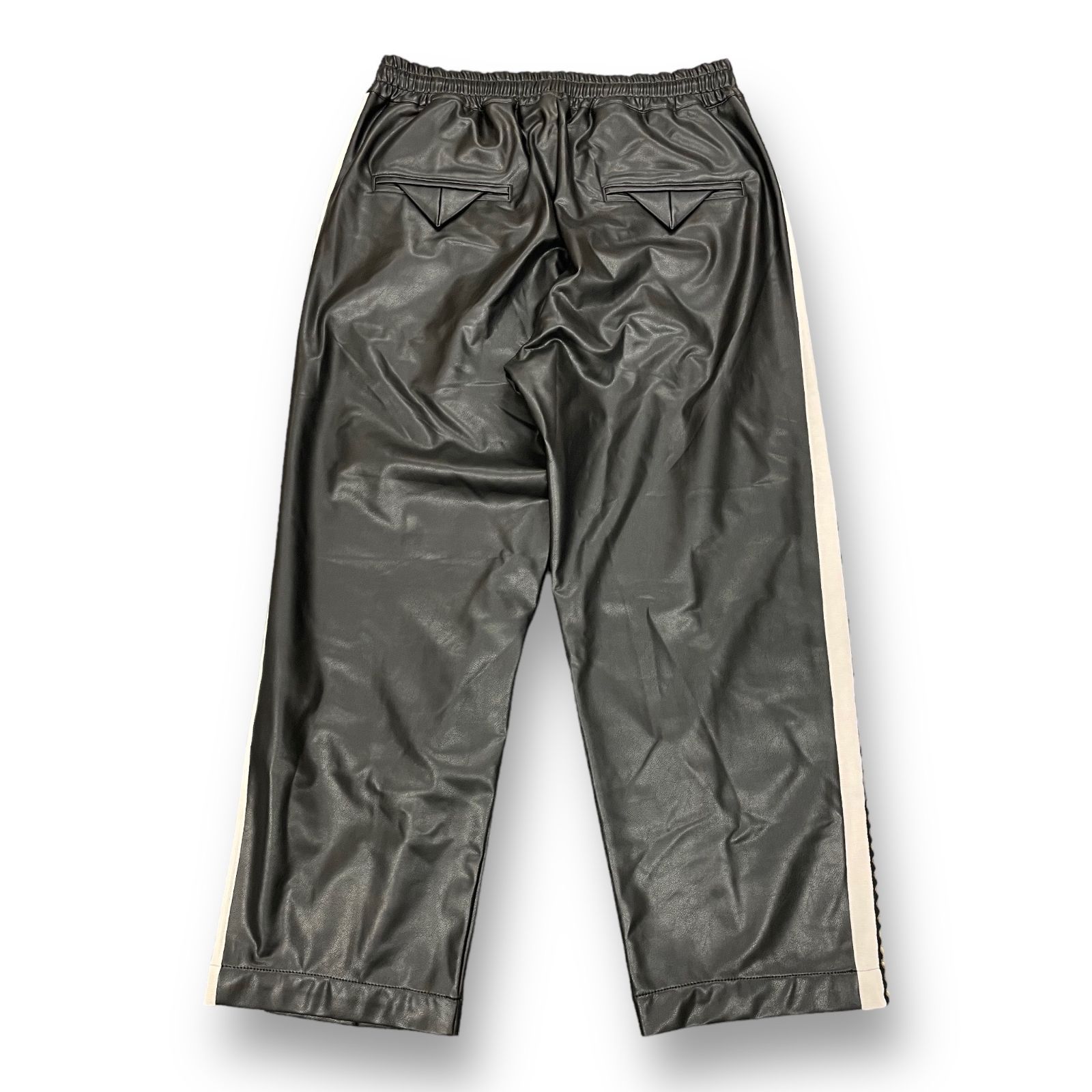 定価30800円 Sasquatchfabrix. 22AW SYNTHETIC LEATHER TRACK PANTS