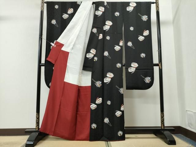 平和屋着物●豪華振袖　簪　ぽっくり下駄　黒地　金彩　正絹　逸品　CAAS7130yc 平和屋着物○豪華振袖 簪 ぽっくり下駄 黒地 金彩 正絹 逸品