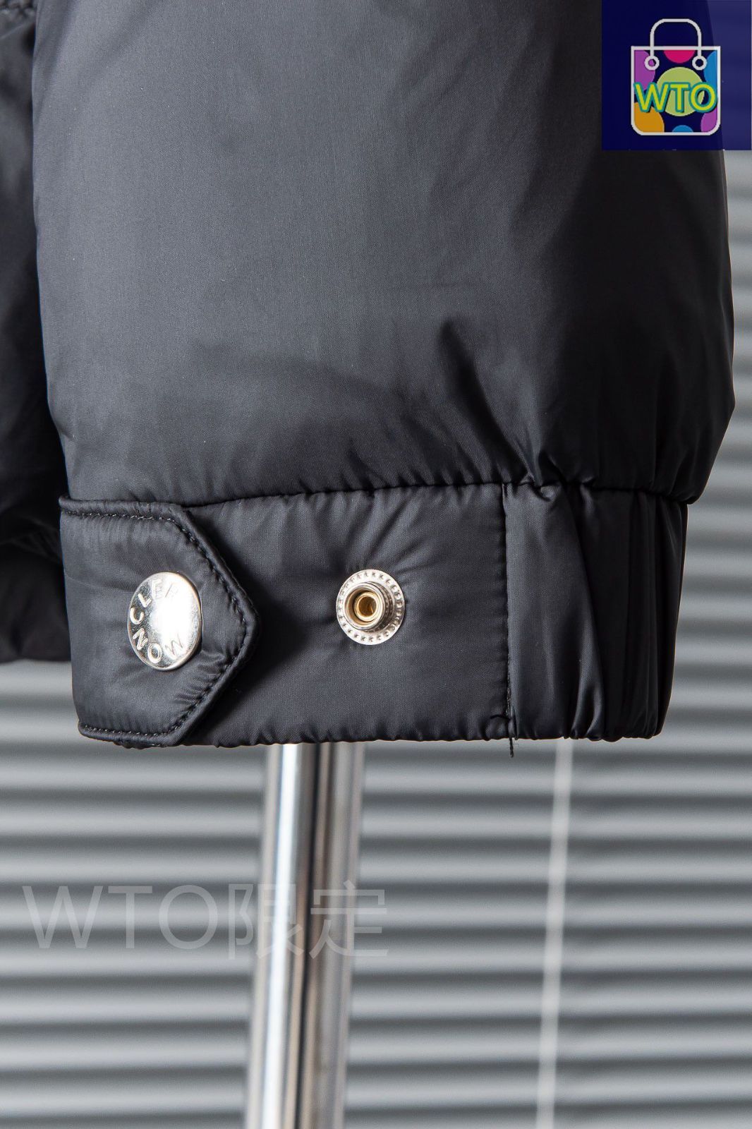 MONCLERモンクレール