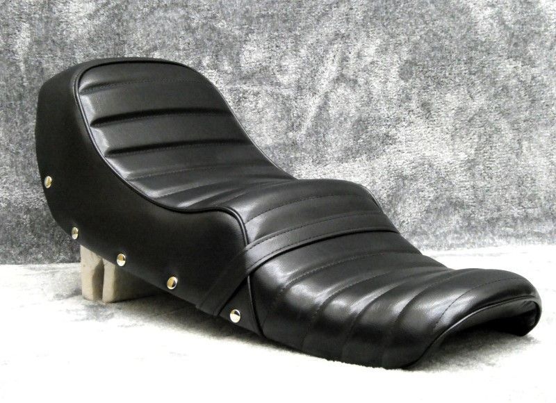 GS400 タックロール シート GS400E 鉄ベース GT380 GSX250E ザリ ゴキ CB250T CBX400F CBR400F ホーク バブ CB250N 外装  ＧＳ４００ 黒皮 タックロールシート⁄あんこ抜き 完成品 GS400E 鉄
