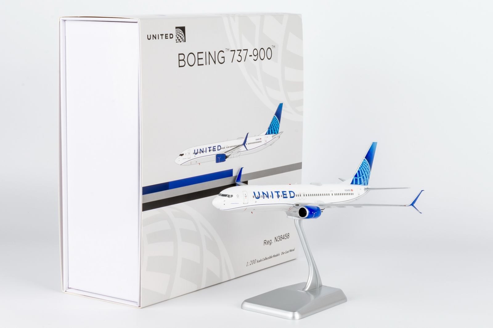 ユナイテッド航空 737-900ER N38458 1/200 NG Models United Airlines Boeing 737-900ER/w N68843 79008