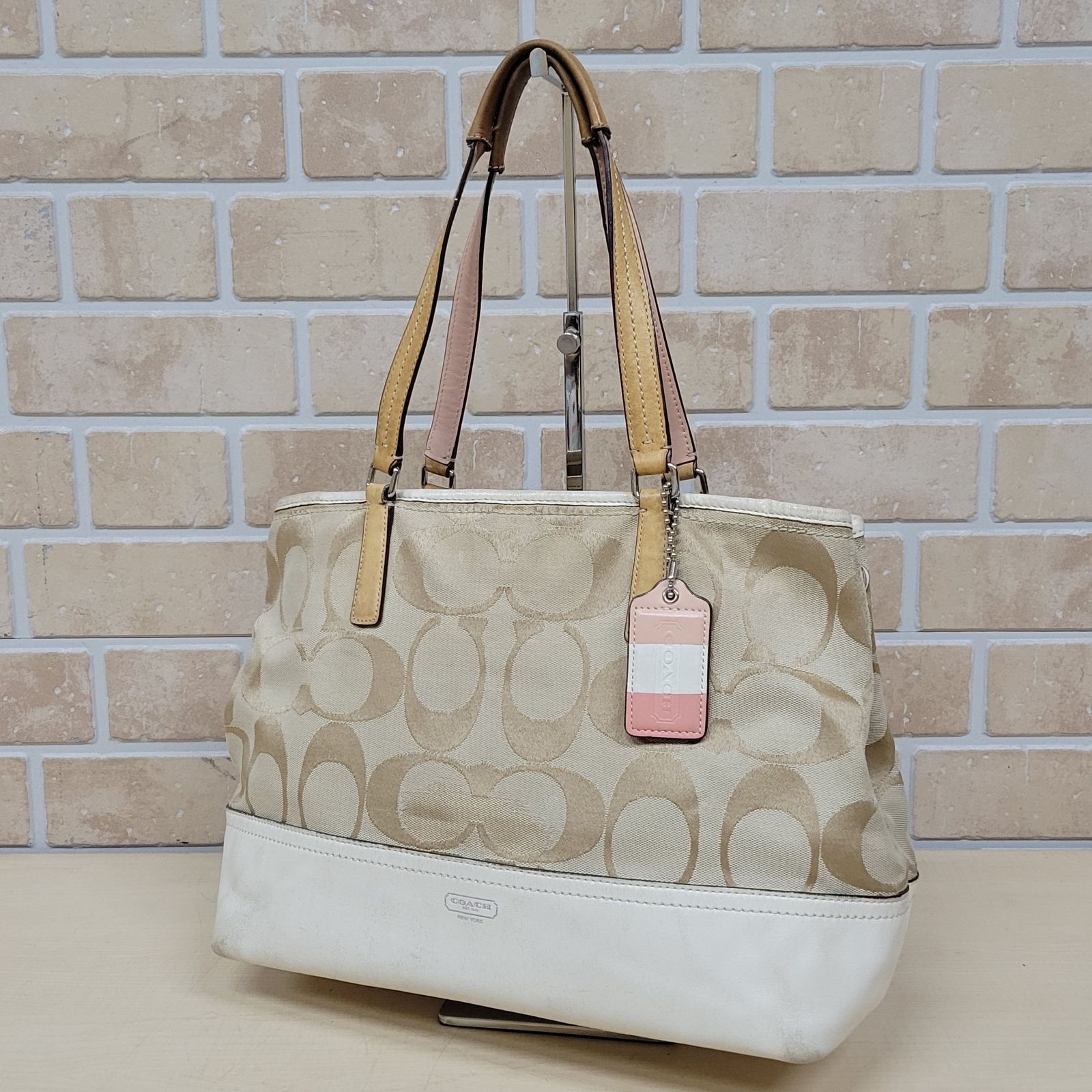 6 COACH コーチ シグネチャー トートバッグ ベージュ - メルカリ