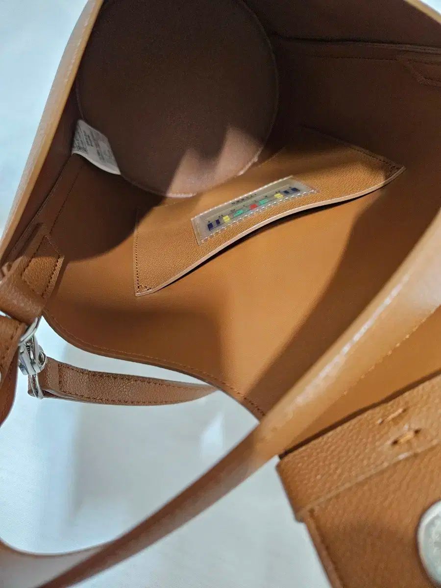 クロスショルダー