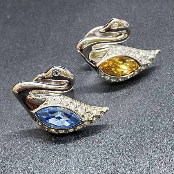 M125 美品 SWAROVSKI スワロフスキー ラインストーンブローチ2点