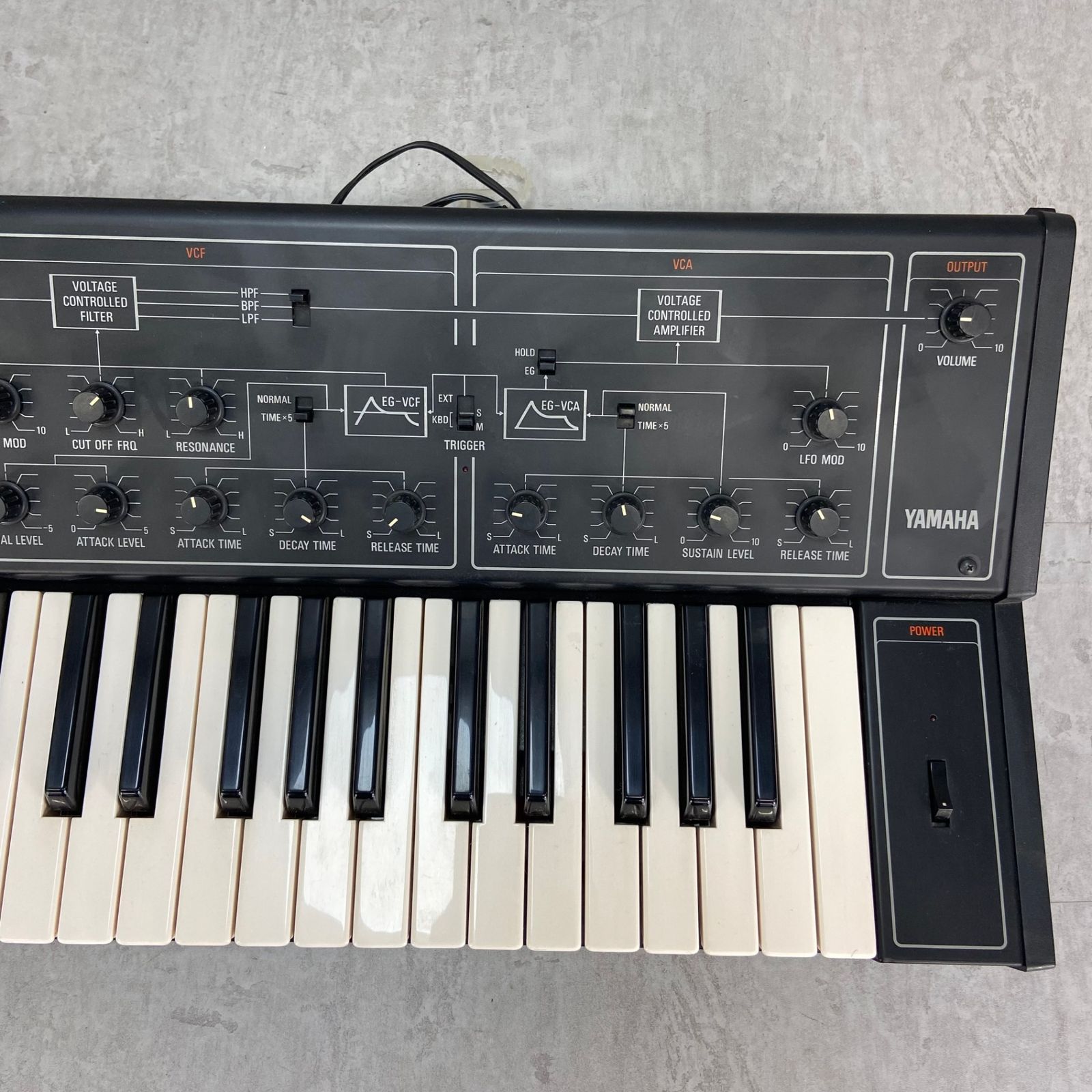ヤマハ　アナログ式シンセサイザー　CS-10　37鍵盤　専用ハードケース YAMAHA ヤマハ アナログ式シンセサイザー CS-10 37鍵盤 専用
