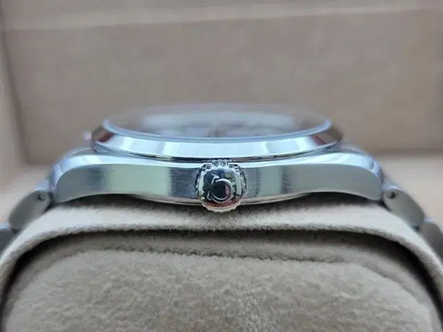 OMEGA オメガ シーマスター マイクロシマ アクアテラ 39ミリ デニム版 クォーツ 時計