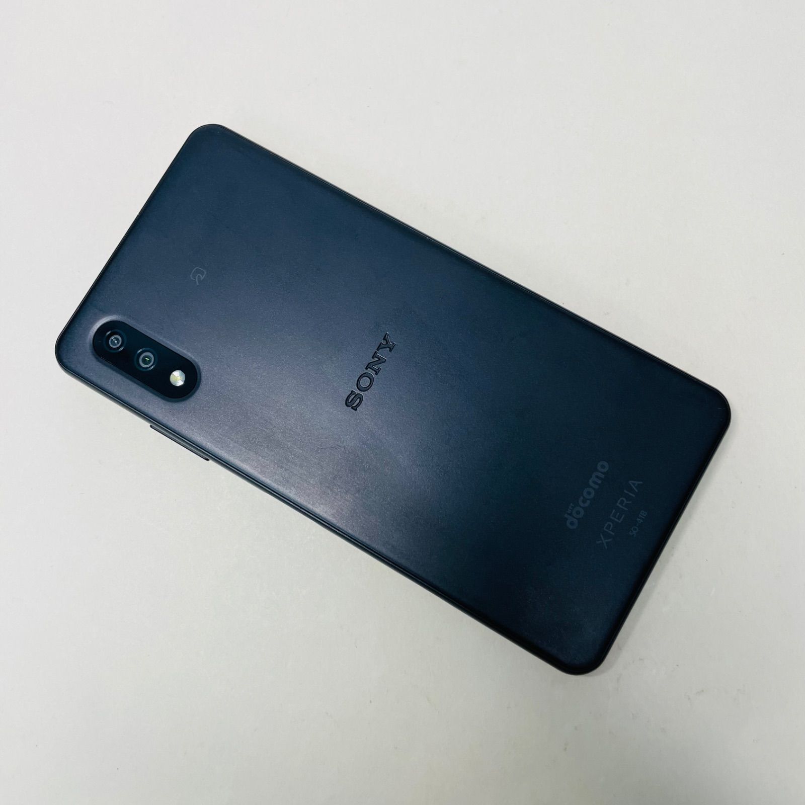 Amazon | Xperia Ace II SO-41B docomo 白ロム ブラック SIM