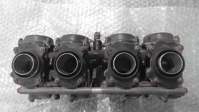 CB400 SUPER FOUR NC31-1030xxx の キャブレター 1757638407