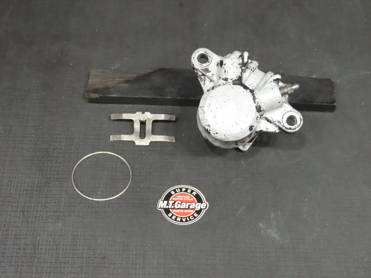 ホンダ CB750F FZ ZA RC04 右フロントブレーキキャリパー ※レストアベース【060】 USA-D-887