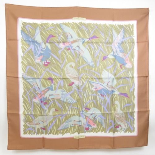 エルメス　HERMES　カレ　COLS.VERTS　鴨 楽天市場】エルメス HERMES スカーフ カレ90 シルク COLS VERTS