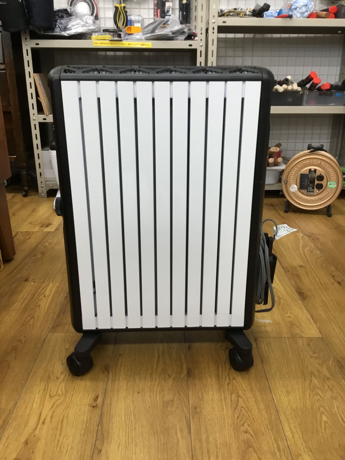 中古美品　DeLonghi 　デロンギ　 マルチダイナミックヒーター 　MDHU15-BK　エキスパート藤沢辻堂店