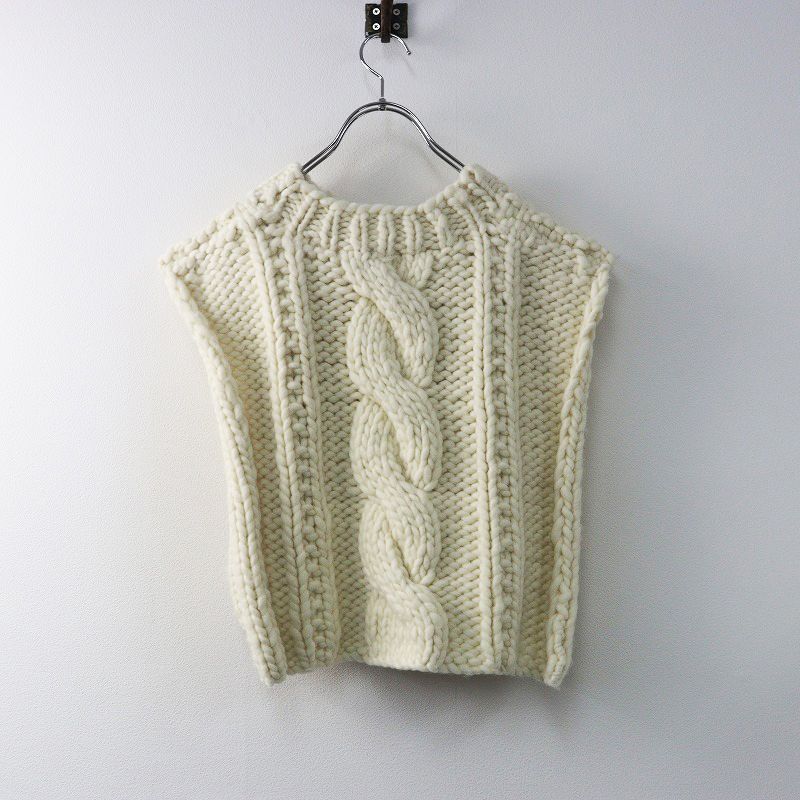 F|オフホワイト