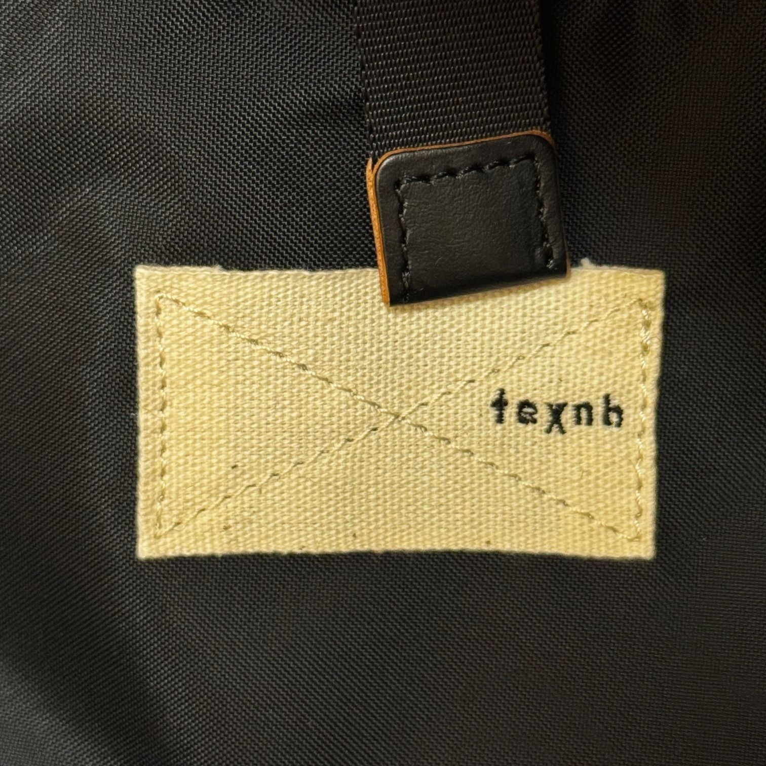 参考上代29700円 未使用品 texnh FLYER/SHRINK-ReNY シュリンク 