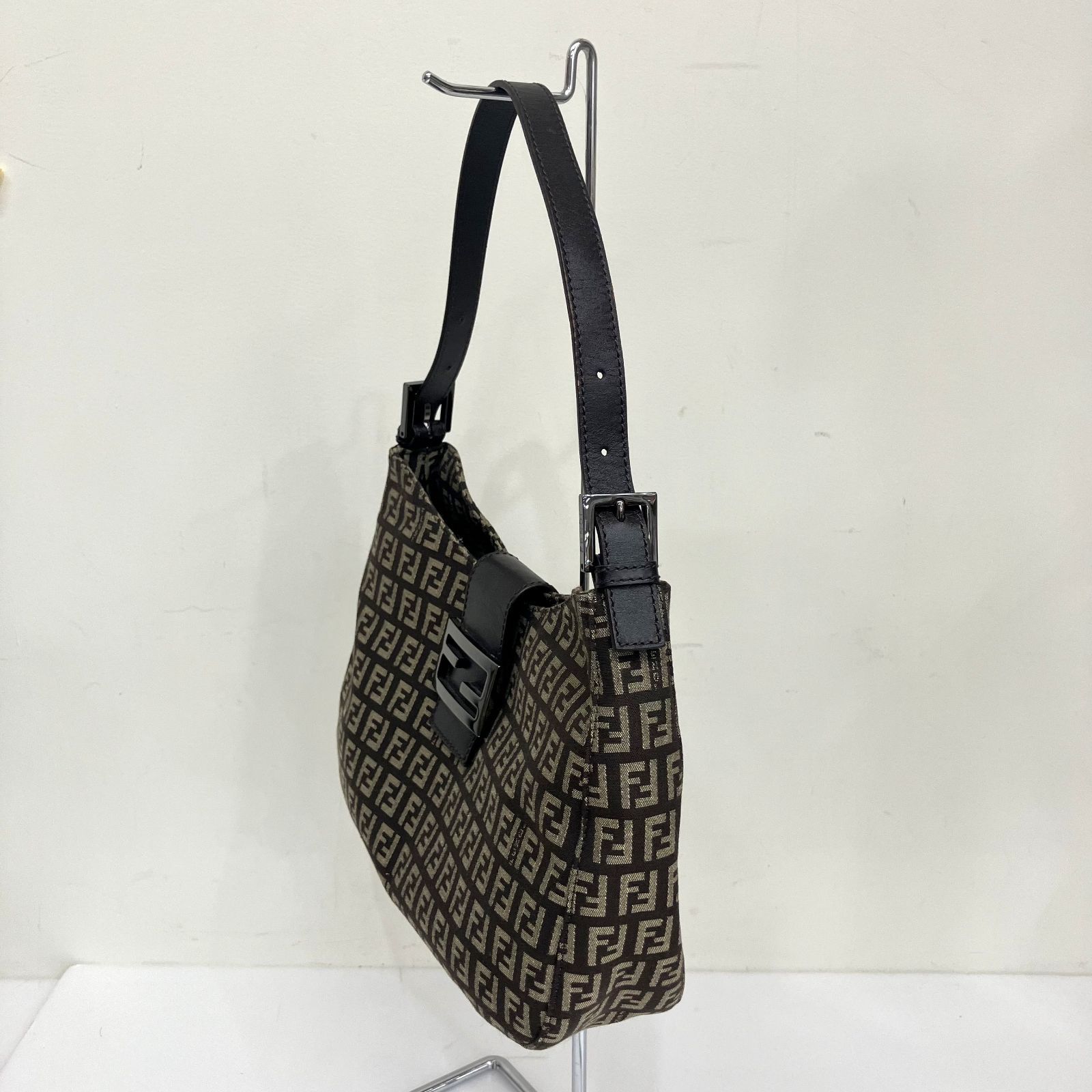 Fendi FF バッグ 保存袋付き FENDI ショルダーバッグ ジャージー×レザー ブラック FF金具
