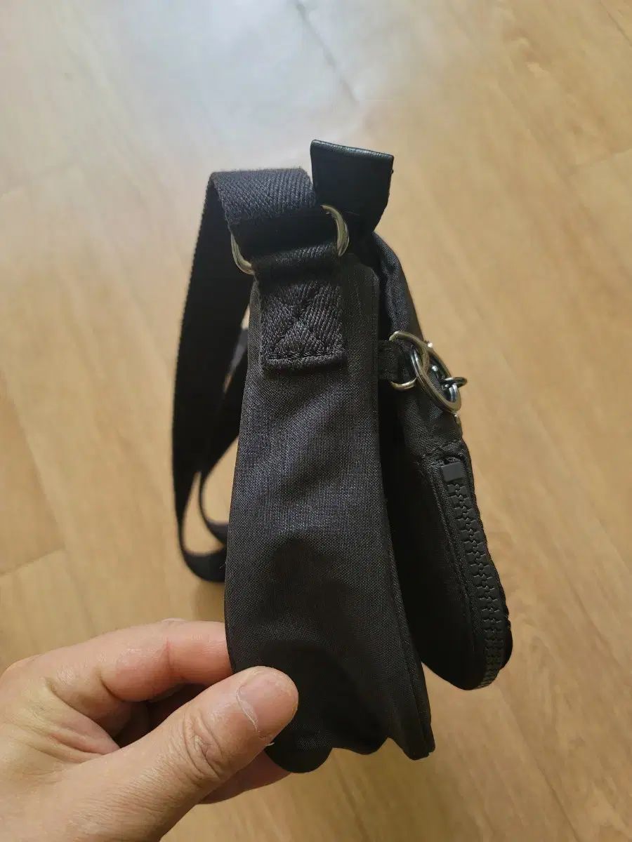 小型