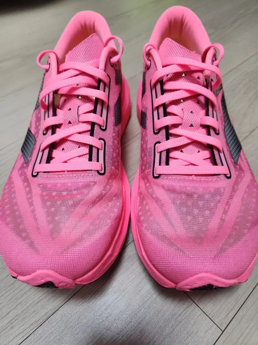 ニューバランス フューエルセル