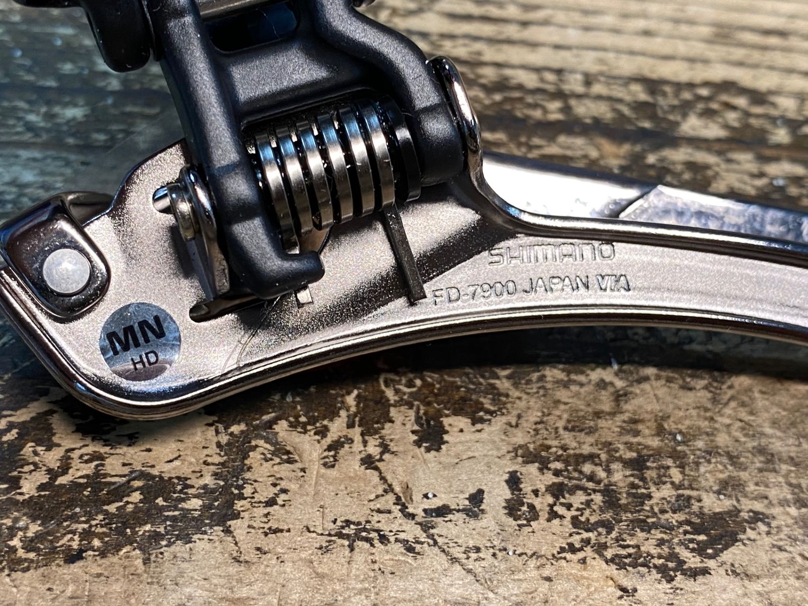 P60) SHIMANO シマノ デュラエース DURA-ACE ディレイラー Amazon.com: SHIMANO Front Mech Dura Ace R9100 11spd 28.6