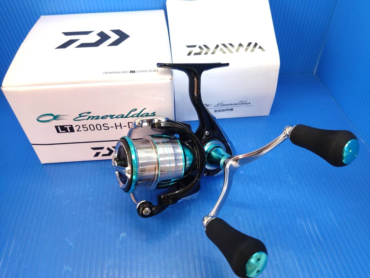 19エメラルダスLT2500S-H-DH ダイワ 19エメラルダスLT2500S-H-DH