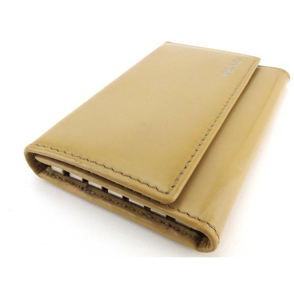 プラダ キーケース 4連キーケース レディース メンズ ロゴ ベージュ