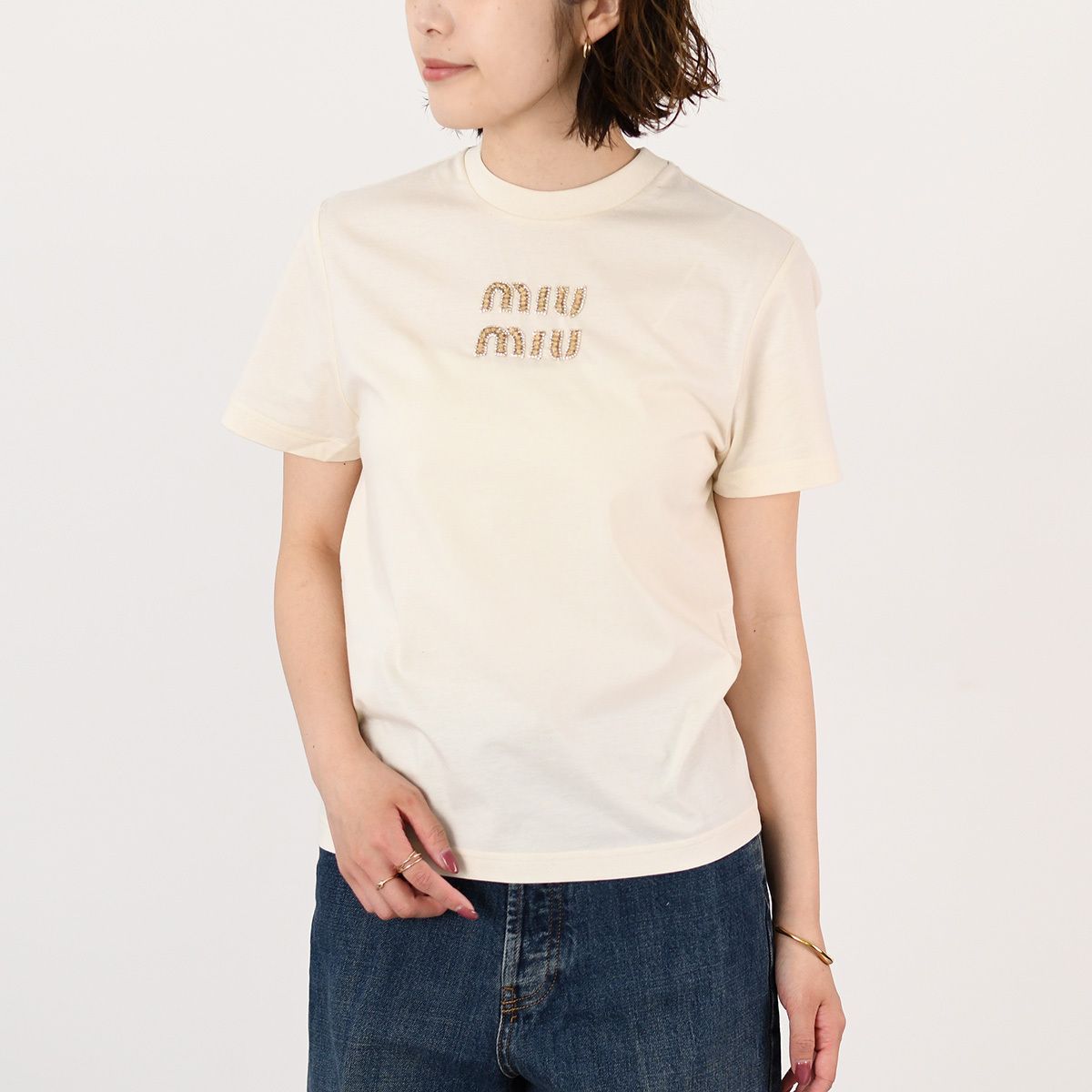 【MiuMiu】コットンジャージーTシャツ 三越伊勢丹 | MIU MIU/ミュウミュウ通販 | エンブロイダリー