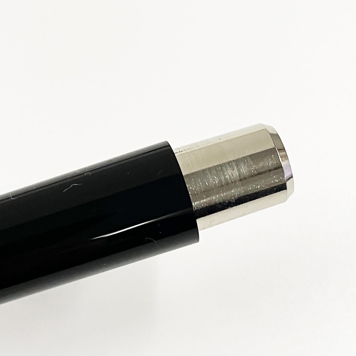 ディアボロドゥカルティエ ボールペン