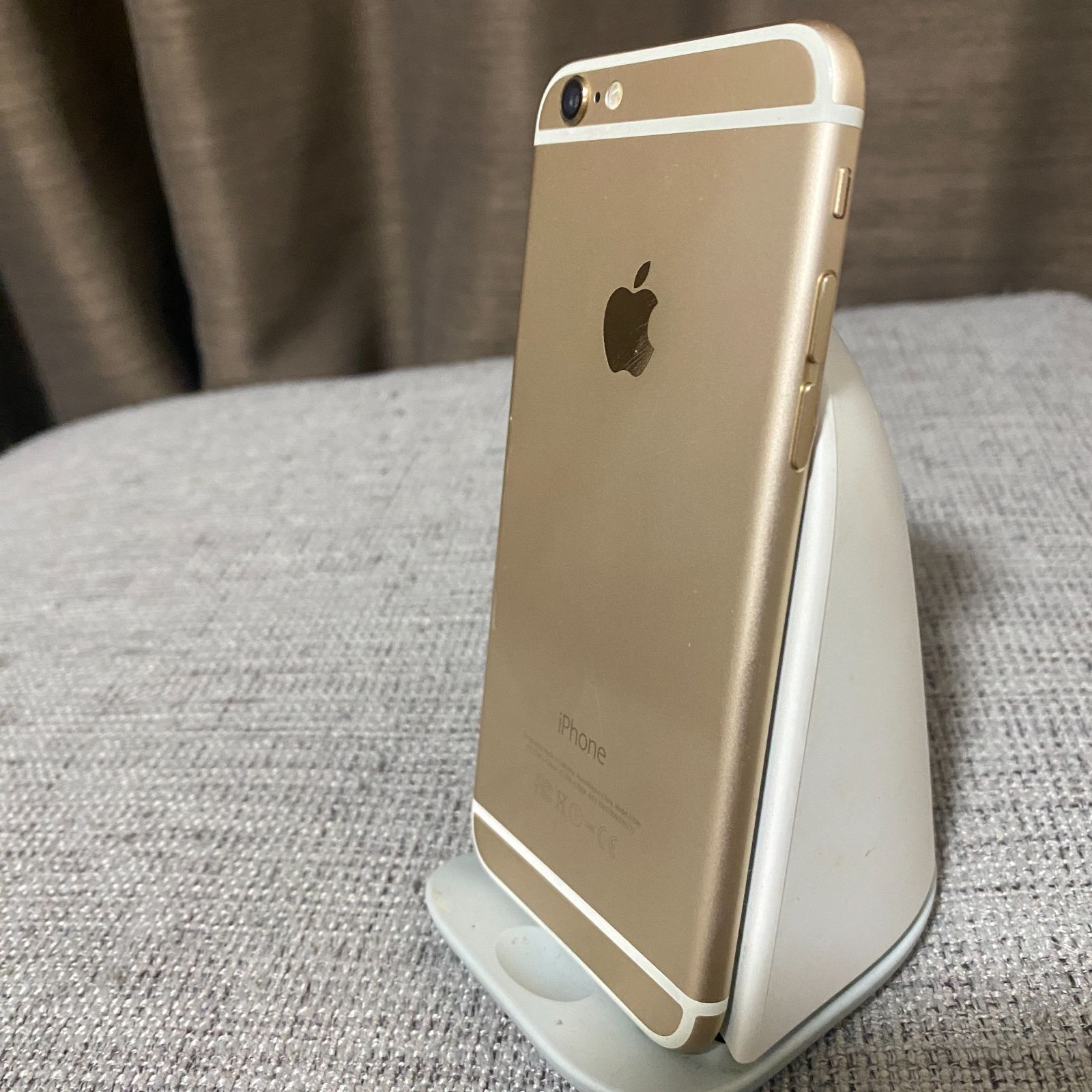 iPhone6 ゴールド 64GB softbank（ソフトバンク）LEDフラッシュライト不良 フレーム歪み 612 - メルカリ
