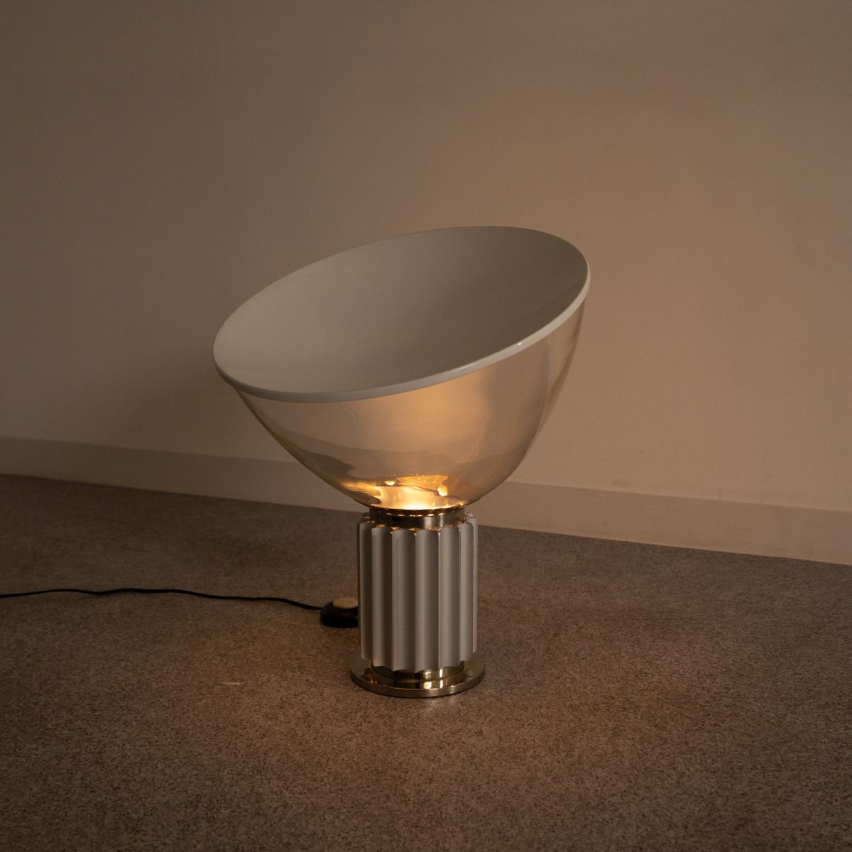 カスティリオーニ 定価58万