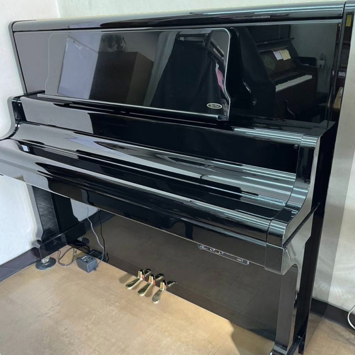 ピアノ調律師の店】アップライトピアノ カワイ KAWAI K70AT 純正消音器付 中古ピアノ 美品 人気モデル ※送料別途要 - メルカリ