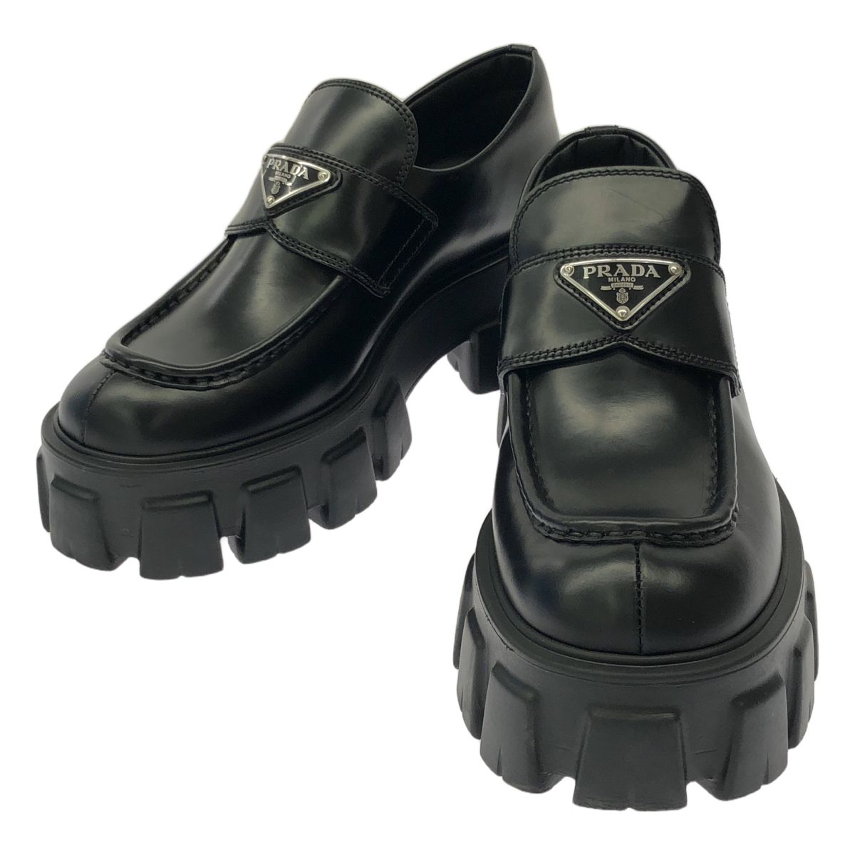 PRADA | プラダ | トライアングル ロゴ モノリス ブラッシュド レザー ローファー | 38 | ブラック | レディース
