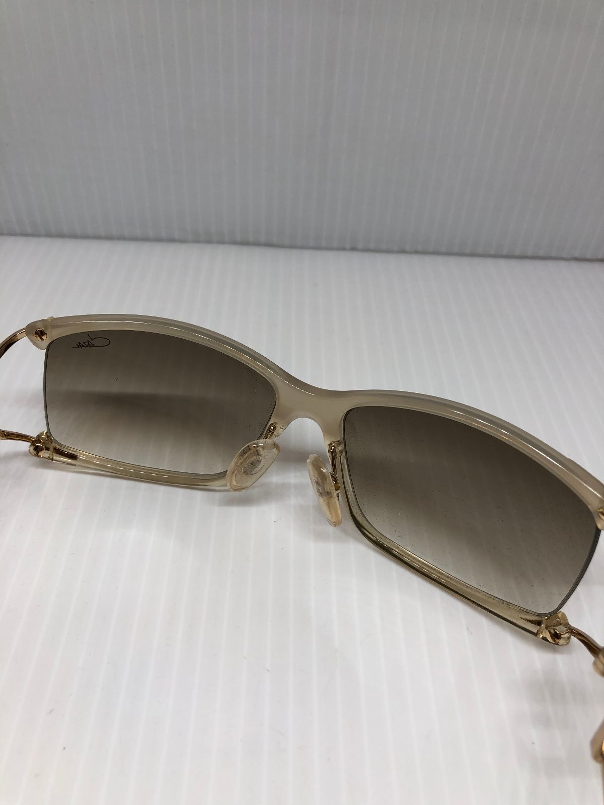 現品限り匿名配送 レディースサングラス CAZAL 58◻︎17 130 中古 現品限り匿名配送 レディースサングラス CAZAL 58◻︎17 130
