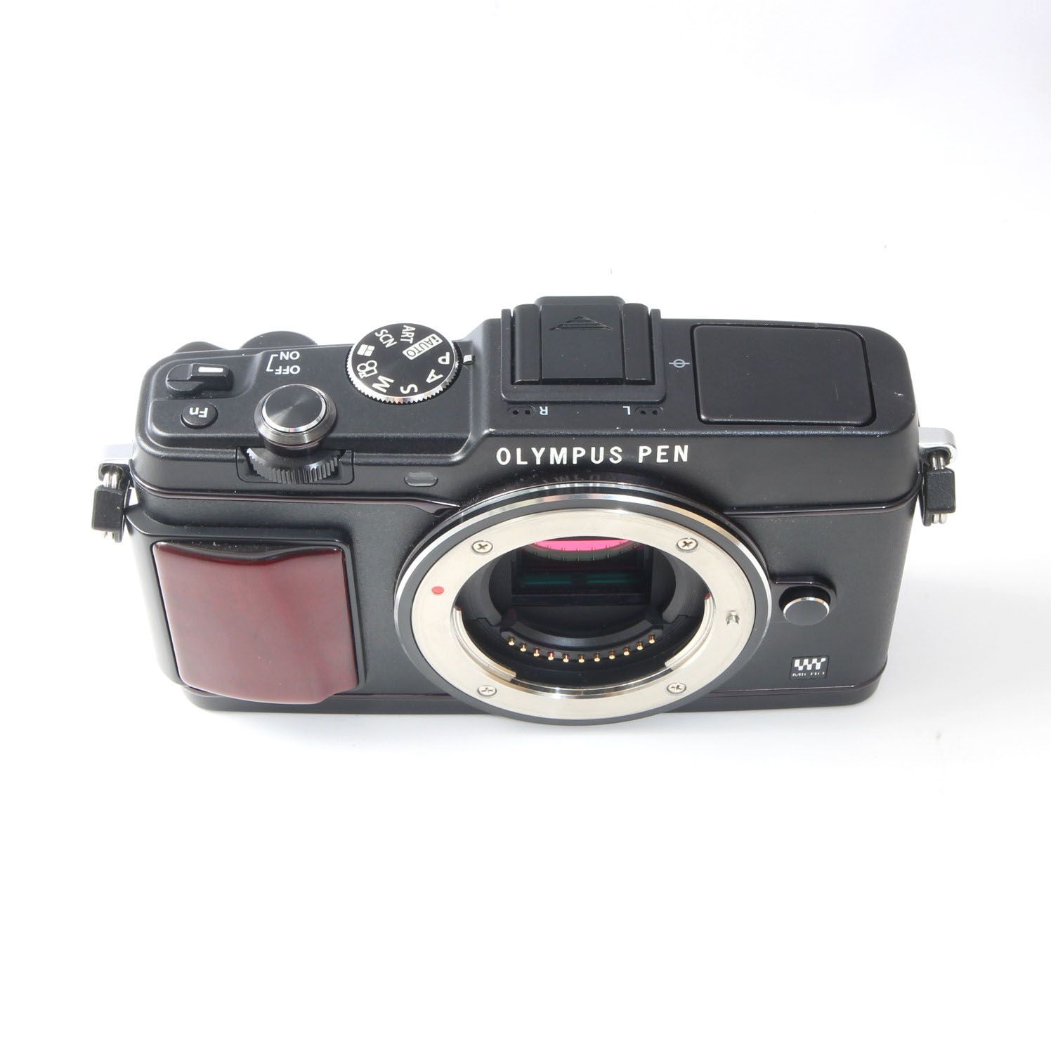 オリンパス 中古美品 OLYMPUS PEN E-P5 オリンパス 革ストラップ オリンパス 中古美品 OLYMPUS PEN E-P5 オリンパス 革ストラップ