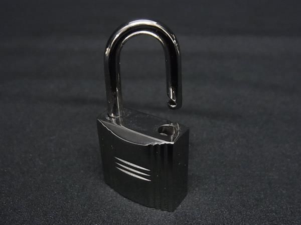 □美品□ HERMES エルメス ボックスカーフ クロシェット カデナ