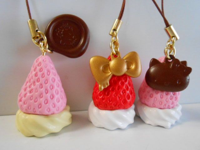 ハローキティころころいちごマスコット　6点　全種 ハローキティ ころころ いちごマスコット | tana ～ i❀gochi