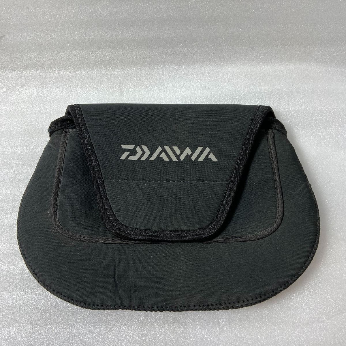 ΨΨDAIWA ダイワ ソルティガ4500H 05955 スピニングリール ケース付  