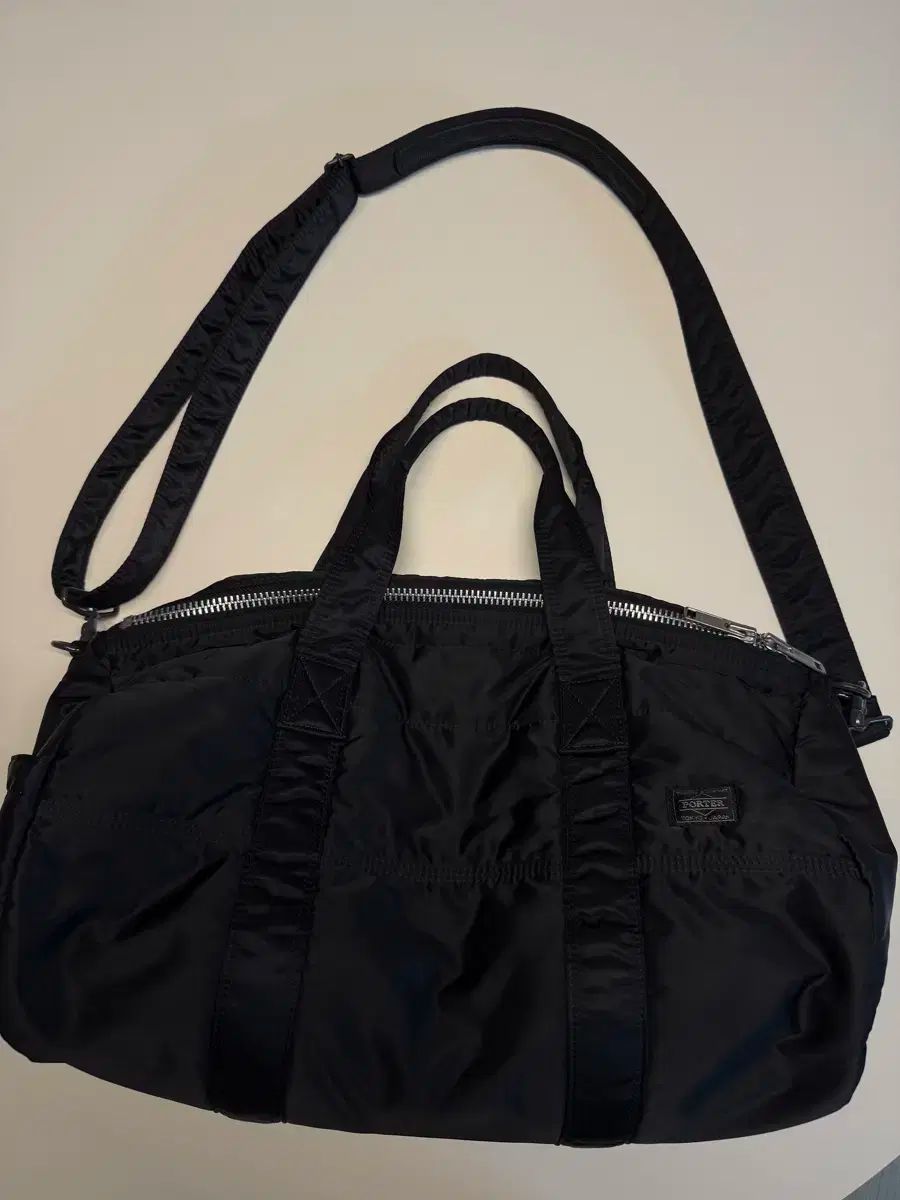 PORTERボストンバッグ TANKER(タンカー) BOSTON BAG | 吉田カバンホームページ