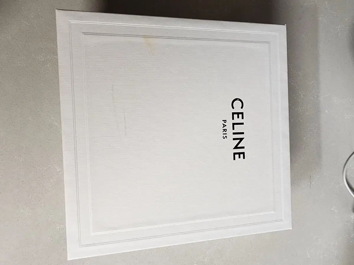 Celine セリーヌ