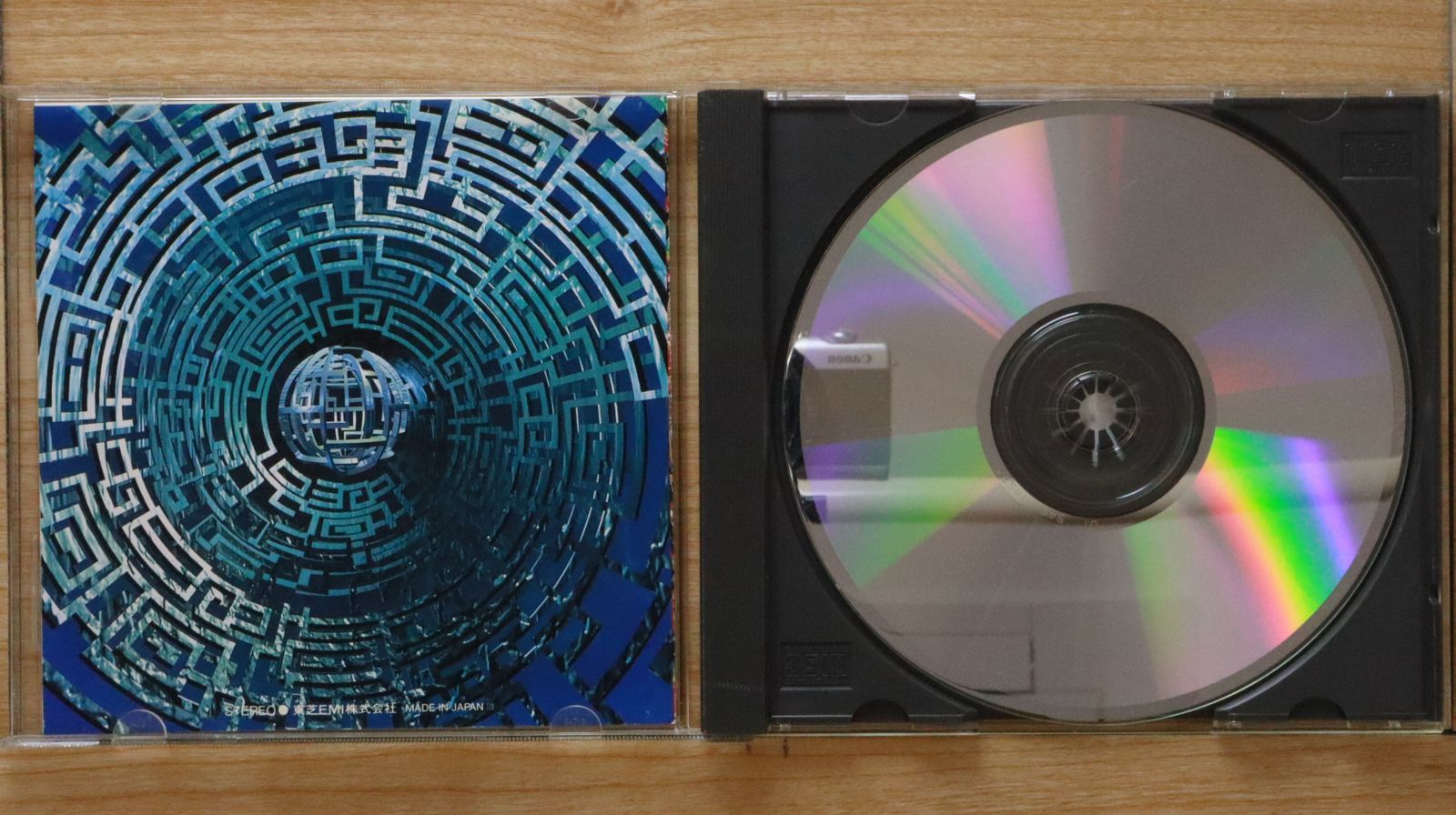 中古CD☆布袋寅泰/Tomoyasu Hotei□ GUITARHYTHM II 【TOCT6281/++++++